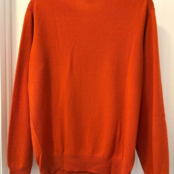 Jos. A. Bank Vibrant Orange Rust Men's Sweater Size Medium 100% Cashmere - Picture 3 of 3